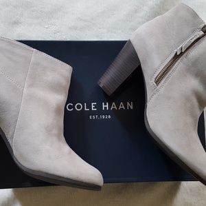Cole Haan Suede Davenport Bootie II - size 8